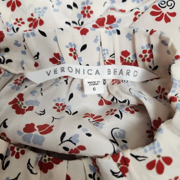 VERONICA BEARD Howell Floral-Print Silk Ruffle Top